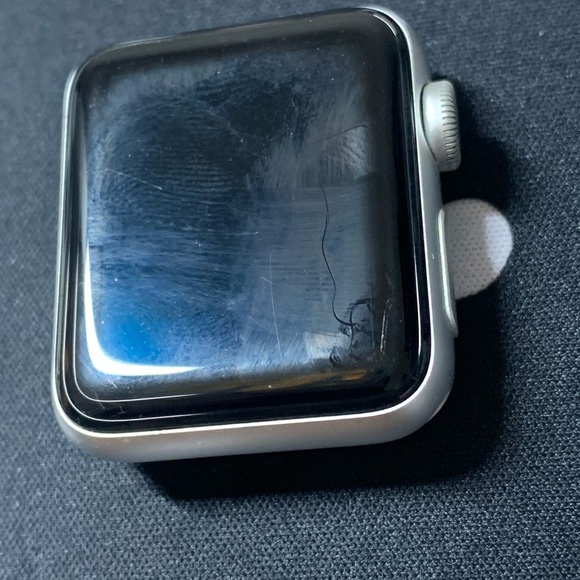 Silver Apple Watch Series 3 38mm with white sports band, extra arm band - Picture 12 of 14